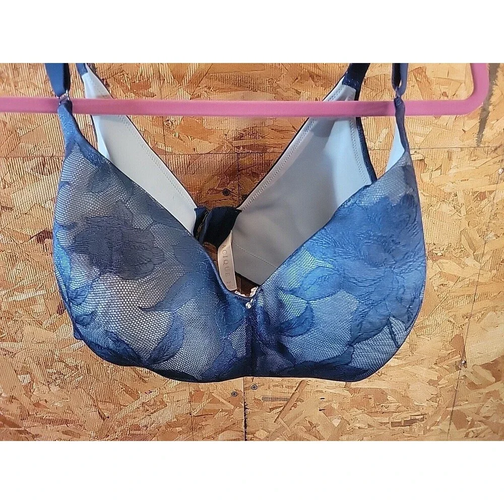 Cacique Blue Smooth Front Lace Back Closure Bra 42F‎ Underwire